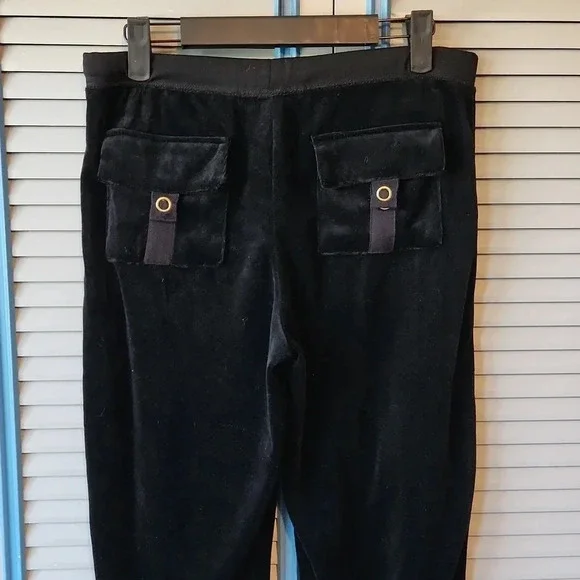 Hannah Jones New York Black Velour Pants - Picture 6 of 11